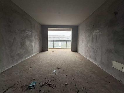 北京龙投安居里3室2厅121平低楼层/共20层