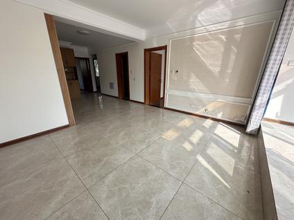 北京世茂诺沙湾3室2厅89.01平低楼层/共6层