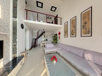 北京金麓小区4室2厅137.5平高楼层/共6层