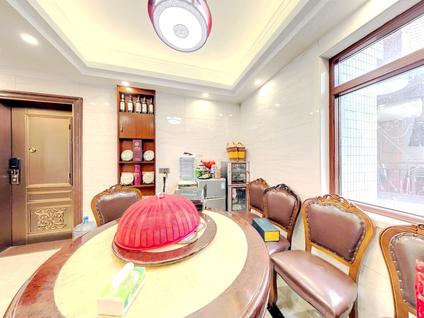 北京丰泰东海山庄3室1厅118.1平中楼层/共11层