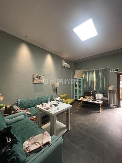 北京荷花苑小区3室1厅58平低楼层/共6层