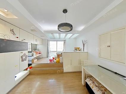 北京托乐嘉街区3室2厅136.72平中楼层/共11层