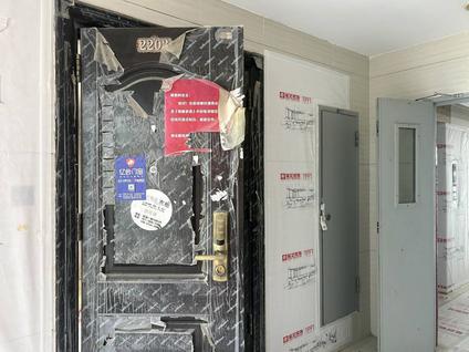 北京中银名苑3室2厅141平高楼层/共29层