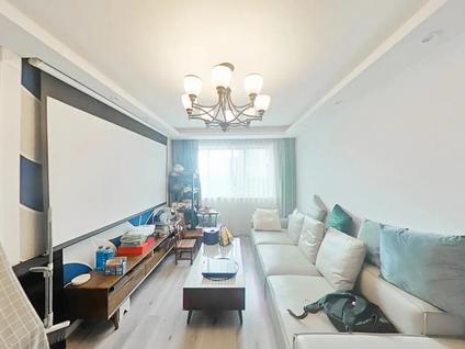 上海绿川新苑2室2厅82.15平中楼层/共6层