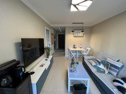 北京红山郡2室1厅64.61平中楼层/共21层