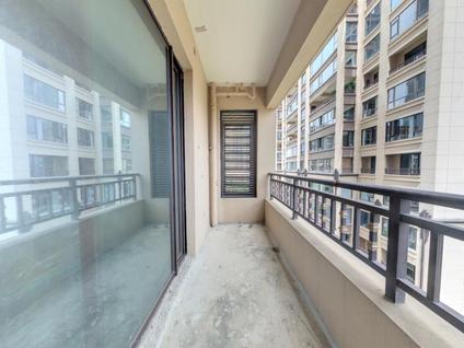 海口富力首府(北区)4室2厅235平低楼层/共27层