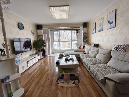 北京汇英名郡2室2厅91平高楼层/共14层