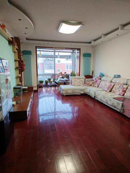 沈阳尊龙苑(东区)2室1厅109.8平高楼层/共6层