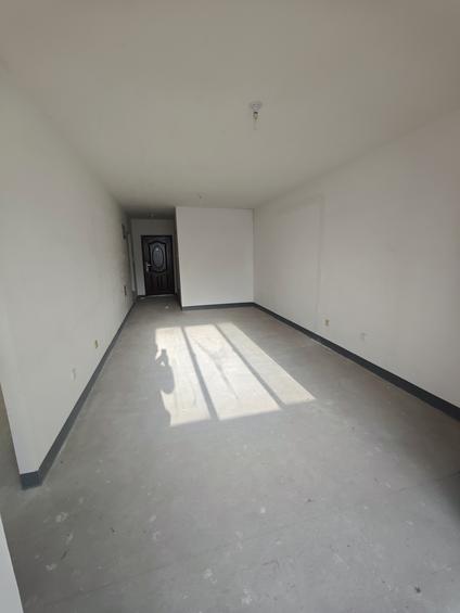 北京长馨园小区2室1厅69平高楼层/共15层