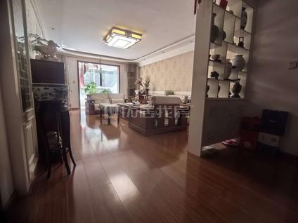 北京宁瑞水乡3室2厅134.75平低楼层/共29层