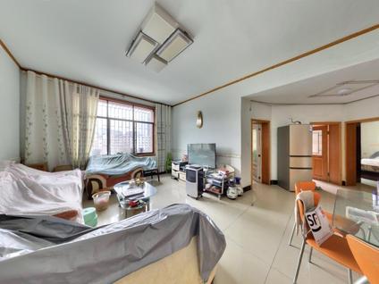 北京滨河花园3室2厅101平中楼层/共6层