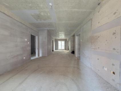 北京红星紫御半山3室2厅133.62平低楼层/共9层