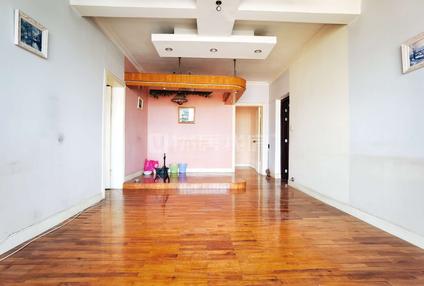 北京鑫苑3室2厅88平高楼层/共7层