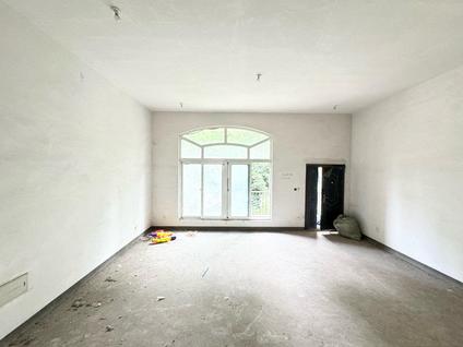 北京天力百好锦园5室2厅283.66平低楼层/共3层