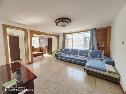 北京银马地税3室2厅97平低楼层/共6层