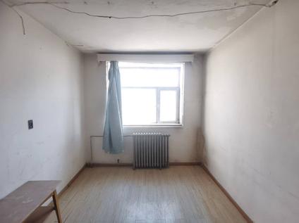 西宁海西经贸委驻宁办家属院2室1厅67.29平高楼层/共6层