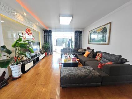 西宁汇通凤凰城小区3室2厅143.58平高楼层/共32层