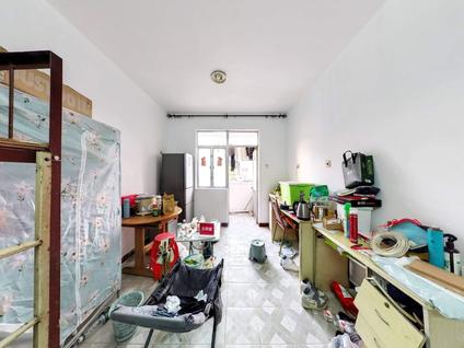 深圳松泉公寓1室2厅55.5平中楼层/共8层