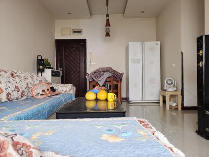 北京V8区2室2厅83.4平高楼层/共33层