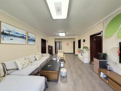 北京一品南山3室2厅121.4平中楼层/共6层