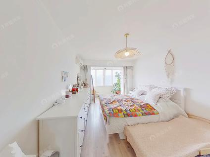 北京石油大院3室1厅79.4平高楼层/共6层