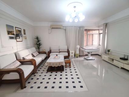 北京瀚高商业广场住宅4室2厅131.64平中楼层/共21层