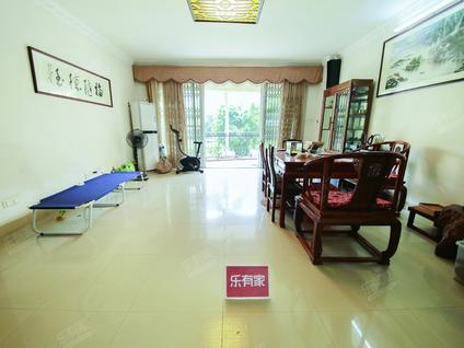 江门怡兴苑4室2厅150.63平低楼层/共11层