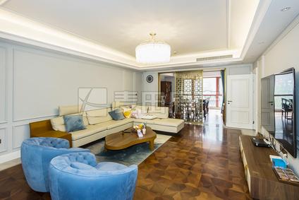 北京蓝堡国际公寓(北区)4室2厅252.43平中楼层/共8层