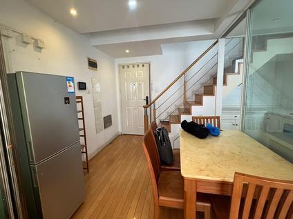 北京达安河畔雅苑3室2厅101平中楼层/共16层