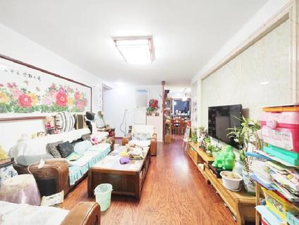 济南龙腾国际花园3室2厅140平高楼层/共32层