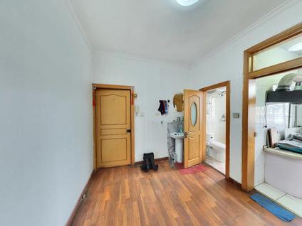 北京临平里2室1厅40.19平高楼层/共6层