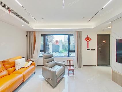 北京天籁湖畔6室2厅144.01平低楼层/共4层