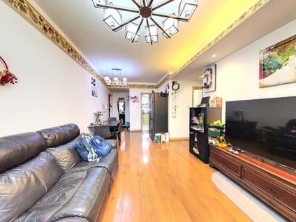 北京新城玖珑湖4室2厅98.72平高楼层/共33层