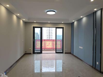 北京宏博河畔学苑4室2厅133平低楼层/共29层