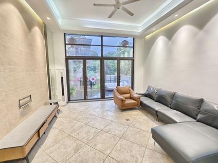 江门十里方圆(岚山叠翠)4室2厅380平低楼层/共4层