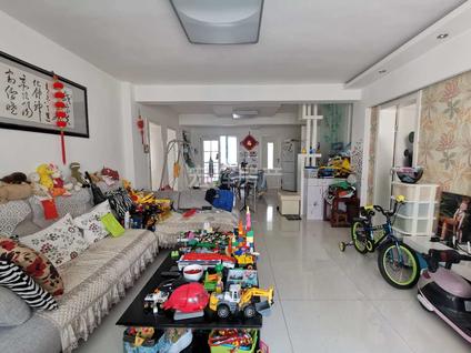 兰州雁滩科教城(二期)3室2厅136平高楼层/共6层