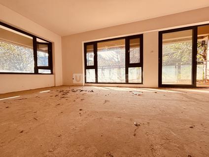 北京世博生态城(鸣凤邻里)6室3厅350平低楼层/共12层