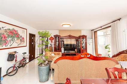 北京中海城(圣朝菲)3室2厅133.04平低楼层/共21层