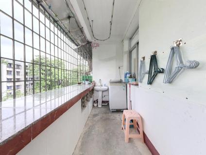 厦门第十中学杏东校区住宅3室2厅84.04平高楼层/共6层