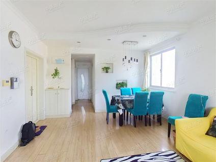 上海锦绣花木公寓2室2厅96平高楼层/共14层