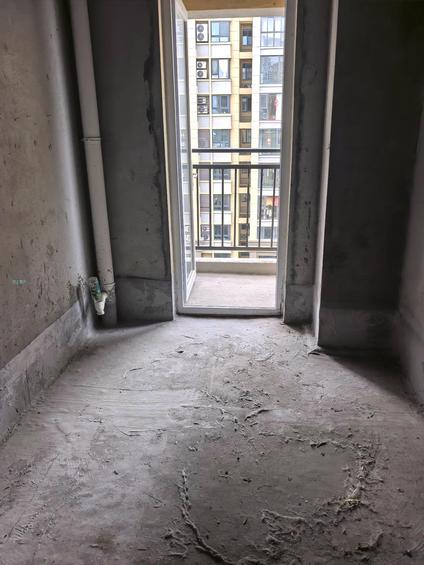 北京绿城雅苑3室2厅116平高楼层/共11层