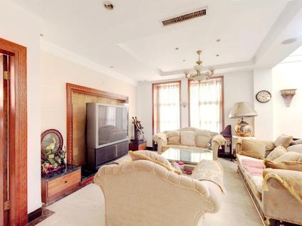 北京南泉小筑4室1厅293.68平低楼层/共3层