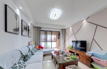 海口中海锦城3室1厅96.76平低楼层/共26层