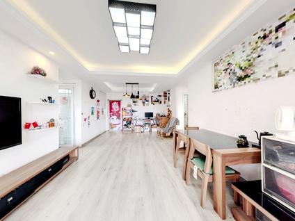 北京银亿东城(第十一街区)3室2厅117.18平低楼层/共28层