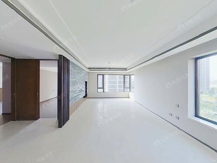 北京长安和玺4室1厅146.62平低楼层/共18层