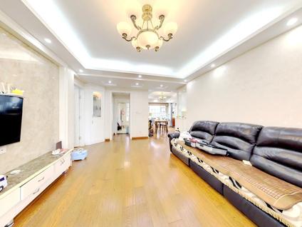 北京融侨锦江3室1厅123.77平中楼层/共40层