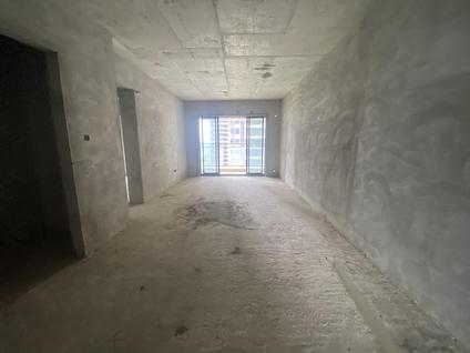 北京廉江华源城3室2厅113平低楼层/共33层