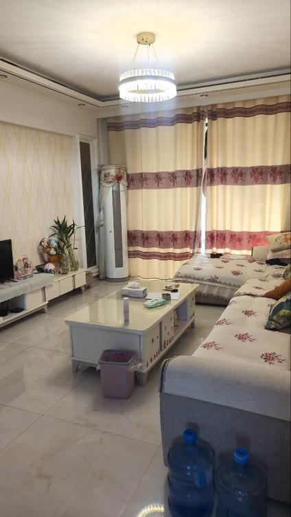 北京福源国际3室2厅125平低楼层/共18层