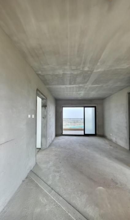 北京绿景后湾4室2厅118.45平高楼层/共18层