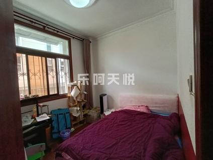 北京鼓楼后3室1厅70平中楼层/共6层
